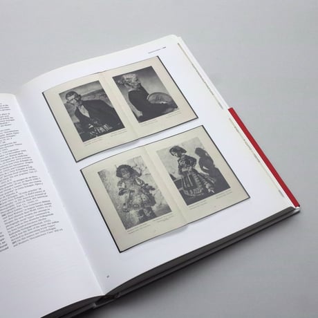 Horacio Fernández / Photobooks: Spain 1905-1977