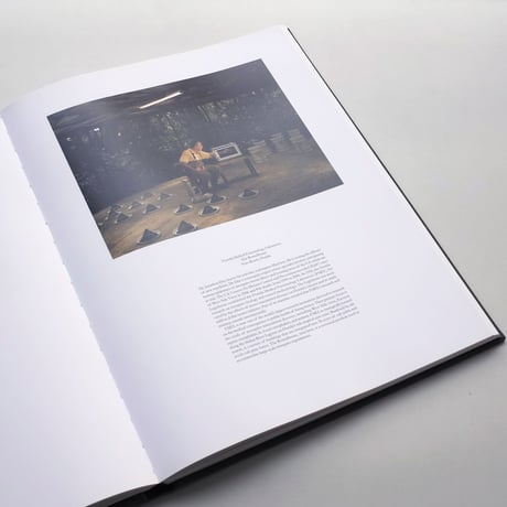 Taryn Simon / An American Index of the Hidden and Unfamiliar