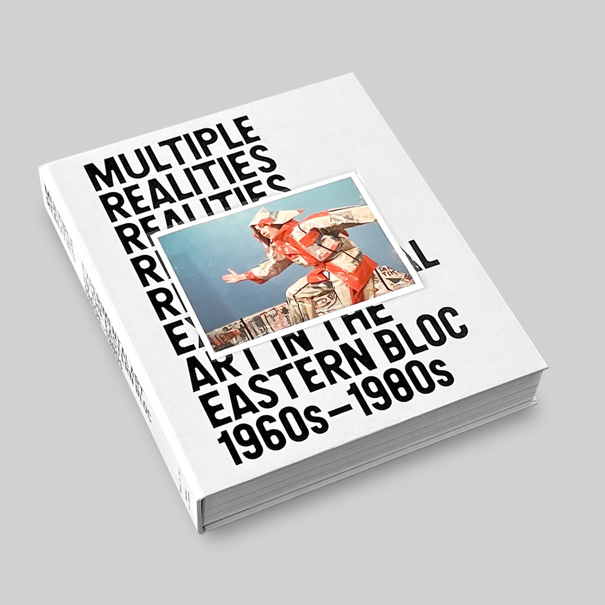 Multiple Realities: Experimental Art in the Eas Multiple Realities: Experimental Art in the Eas