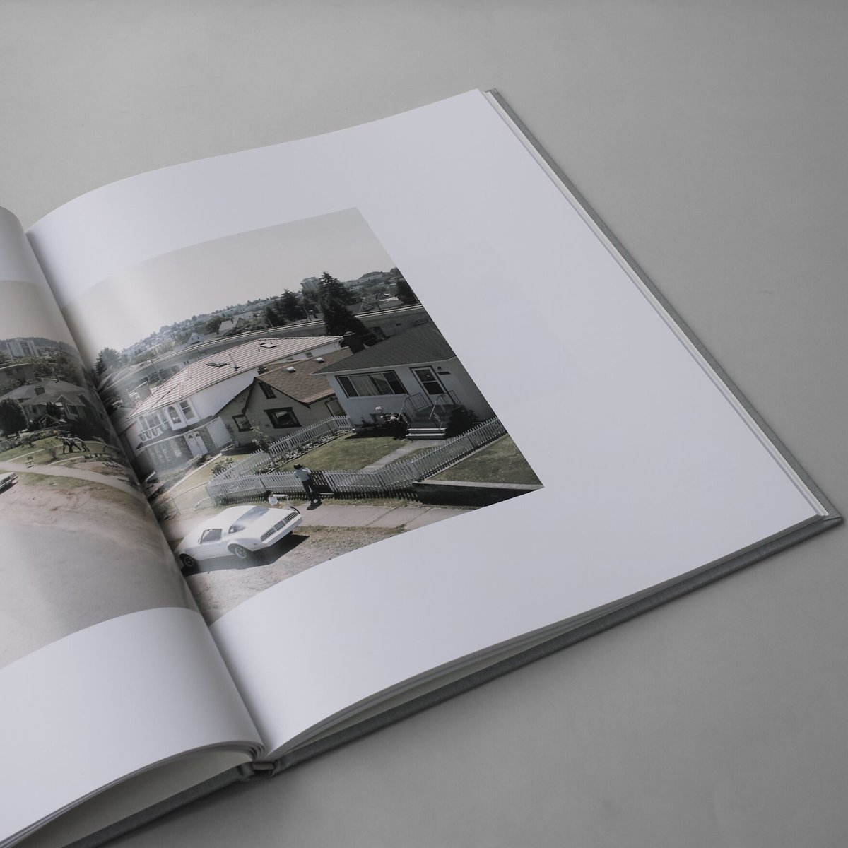 Jeff Wall / Jeff Wall | POST Jeff Wall / Jeff Wall | POST