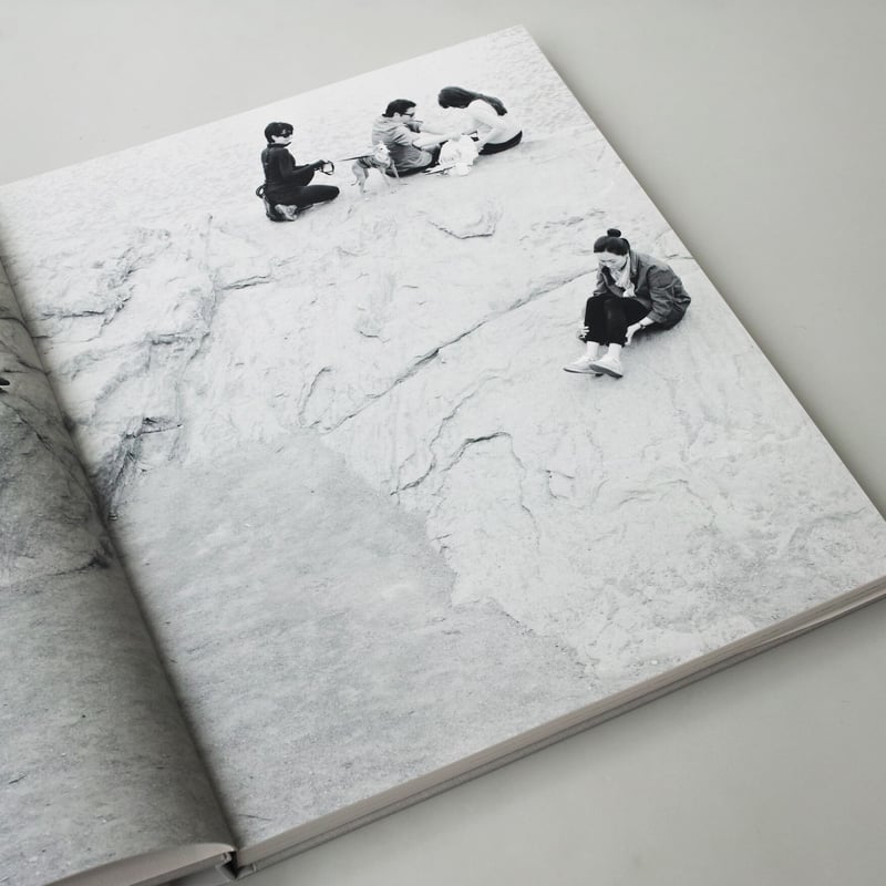 MITCH EPSTEIN ROCKS AND CLOUDS 新品 Rocks And Clouds By Mitch Epstein ~ SIGNED 1st Edition