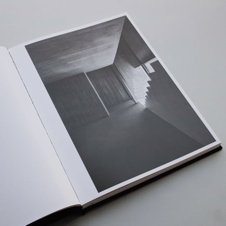 Aires Mateus / LIGHT