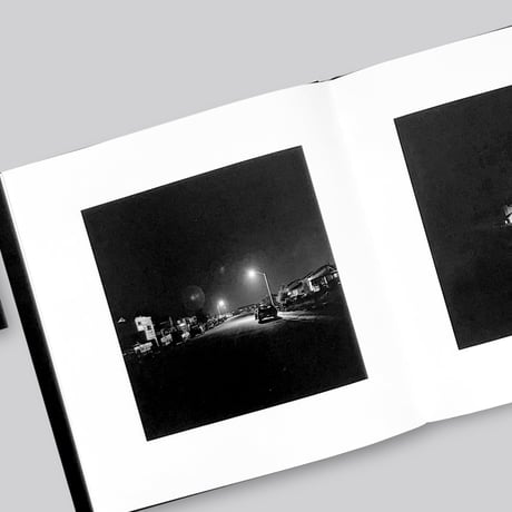 Robert Adams / Summer Nights, Walking