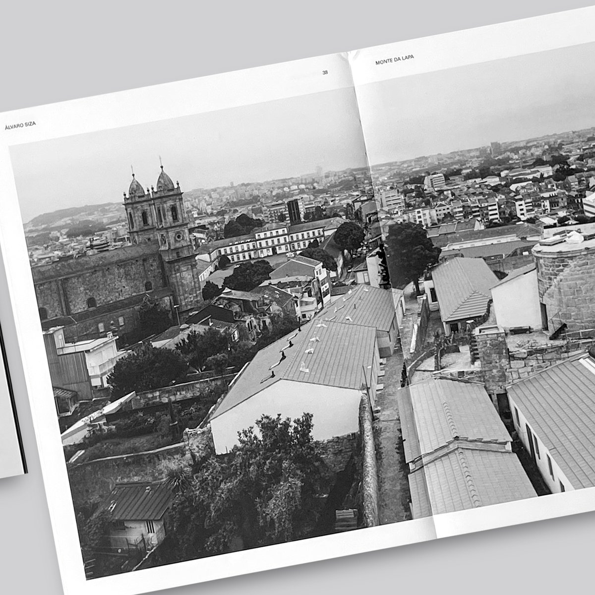 希少 アルヴァロ・シザ THE J. PAUL GETTY MUSEUM. アルヴァロ・シザ