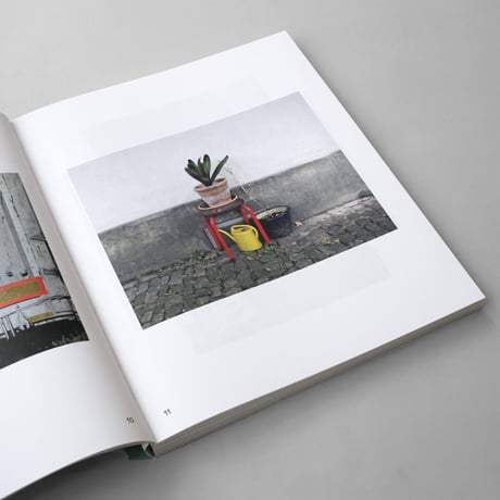 Margarete Berg, Urs Stahel / Giorgio Wolfensberger – Foto Povera