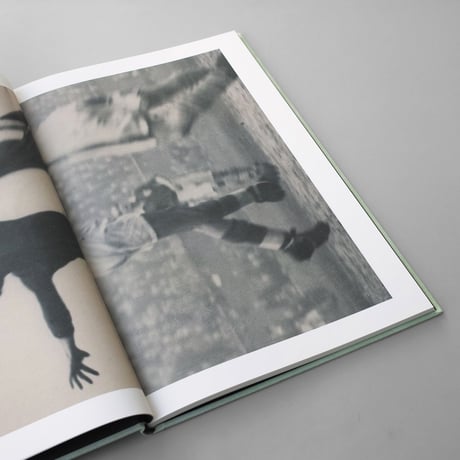Erik Kessels / Muddy Dance