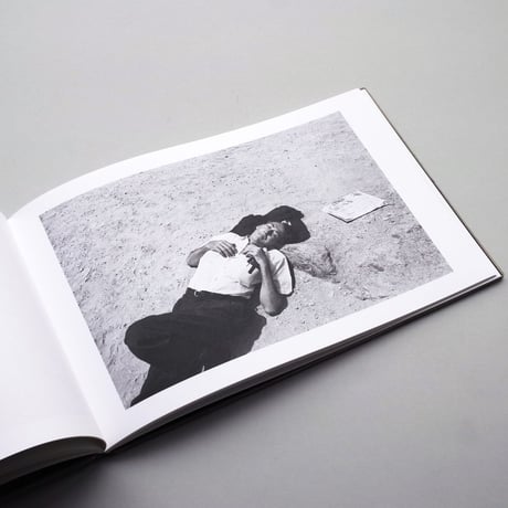 Anthony Hernandez / Beach Pictures, 1969-70