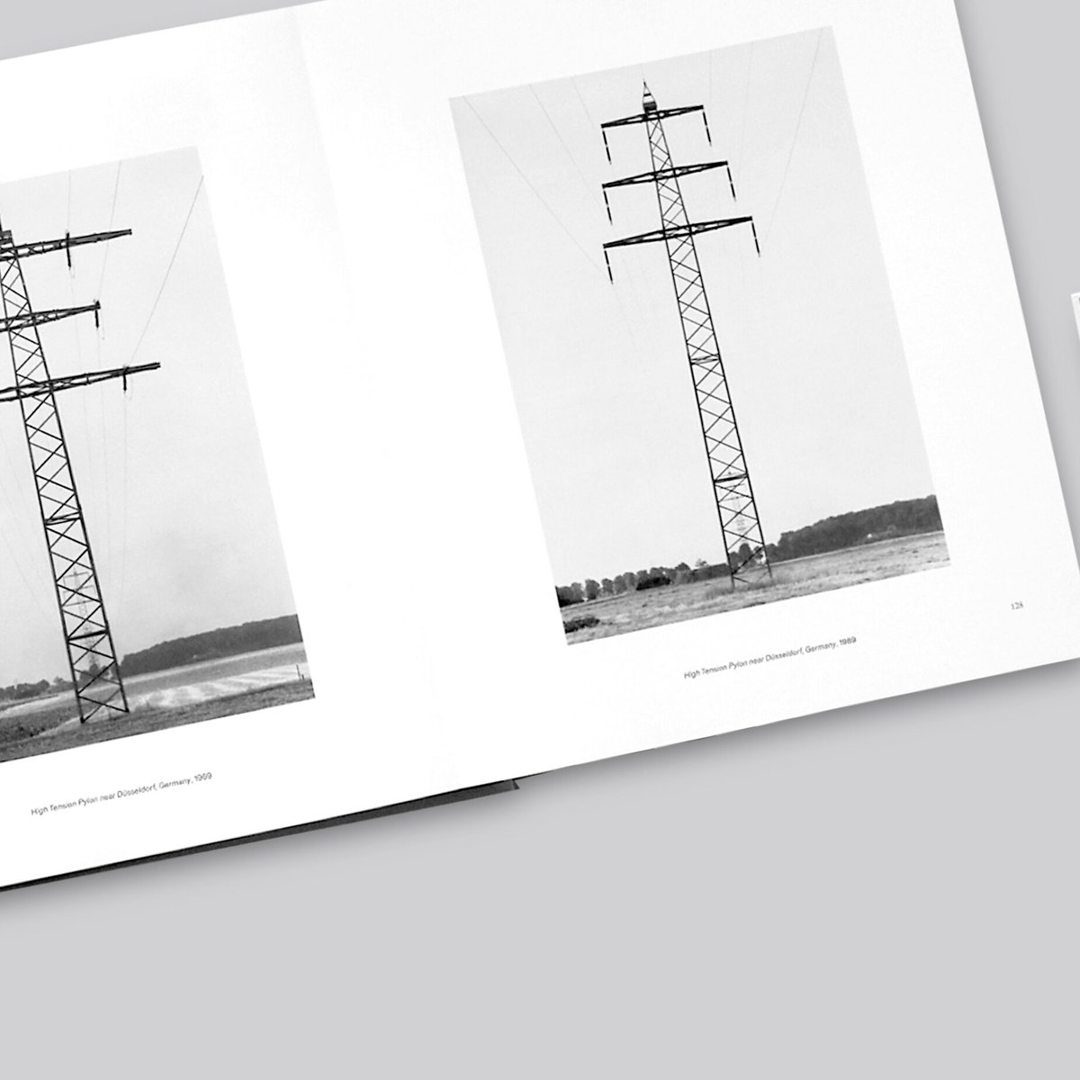 希少本　BERND & HILLA BECHER ベルント＆ヒラ・ベッヒャー ベルント＆ヒラ・ベッヒャー展 カタログ / 古本、中古本、古書籍の通販