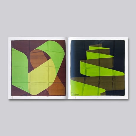 Benoit Pierre Emery / Carré. A Vintage Scarf Collection