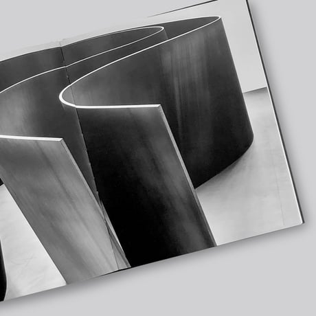 Richard Serra / Transmitter