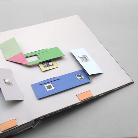 Thomas Demand / MUNDO DE PAPEL