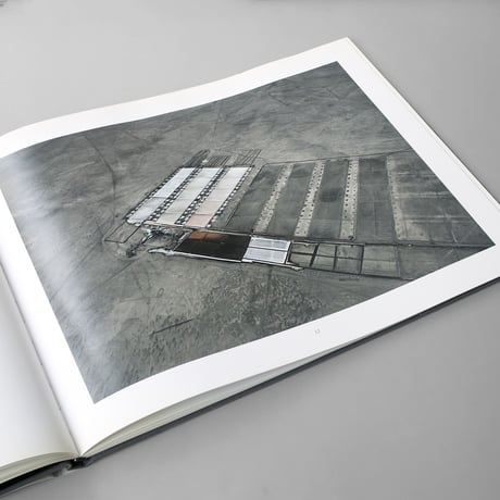 Edward Burtynsky / Salt Pans