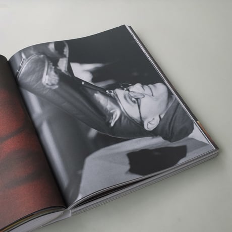 Gina Bucher / Female Chic. Thema Selection – Story of a Fashion Label