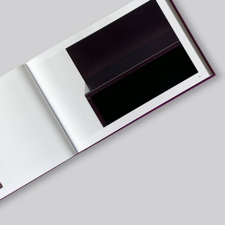 Donald Judd / DONALD JUDD FURNITURE