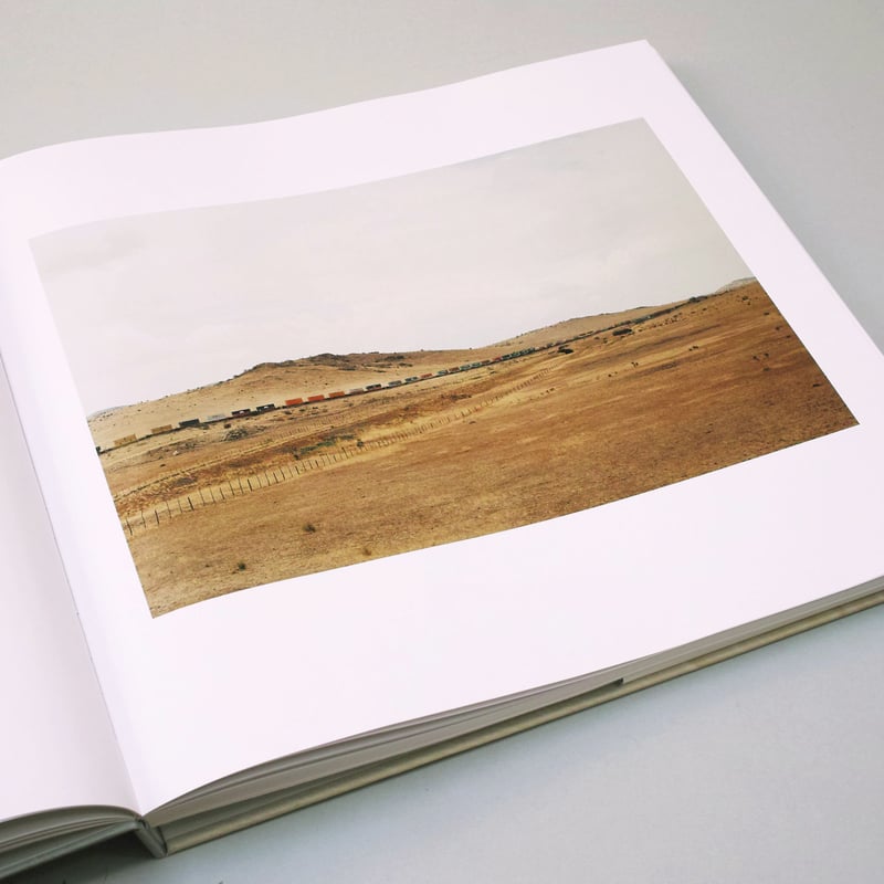 写真集 Taxonomy of a landscape Victoria Sambunaris / TAXONOMY OF A LANDSCAPE |