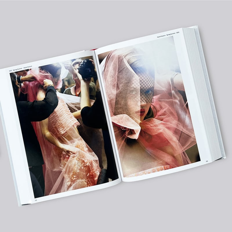 Benoît Peverelli / CHANEL – Fittings and Backst