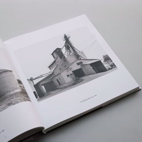 Bernd & Hilla Becher / Getreidesilos