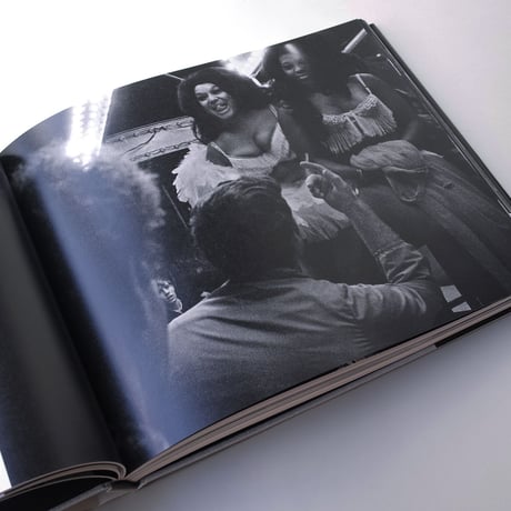 Susan Meiselas / Carnival Strippers Revisited