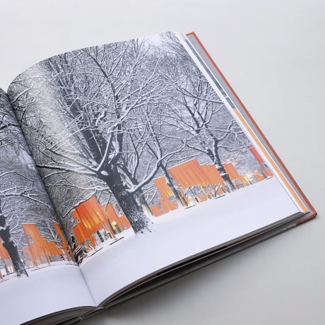 Christo and Jeanne-Claude / Prints and Objects
