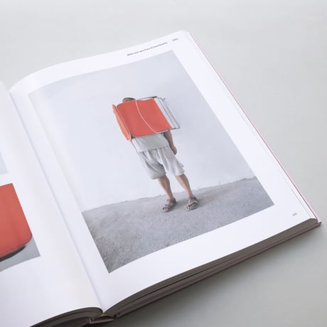 Erwin Wurm / One Minute Sculptures 1996–2017