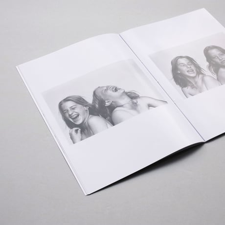 Jim Britt / SISTERS　Signed Copy