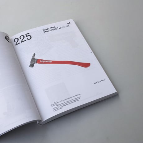 Zsofia Kollar / Object-Oriented Identity: Cultural Belongings from our Recent Past