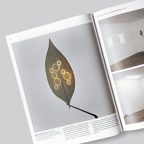 Daniel Steegmann Mangrané / A Leaf-shaped Animal Draws the Hand