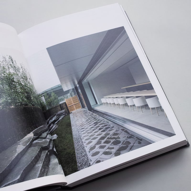 ヒトガタリ屋 昭和通り】より※見本 Hiroshi Sugimoto and Tomoyuki