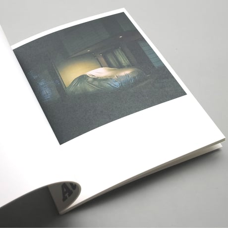 Takashi Homma / VARIOUS COVERED AUTOMOBILES AND SNOW