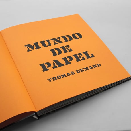 Thomas Demand / MUNDO DE PAPEL