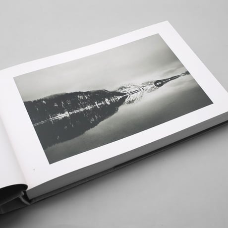 Barbara Heé / Chaviolas - A Landscape, so Intimate and Aloof