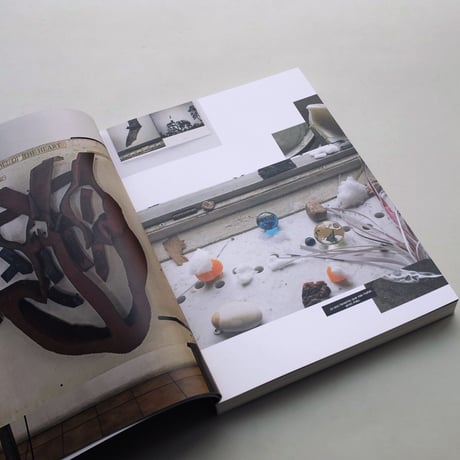 Wolfgang Tillmans / SOUND IS LIQUID