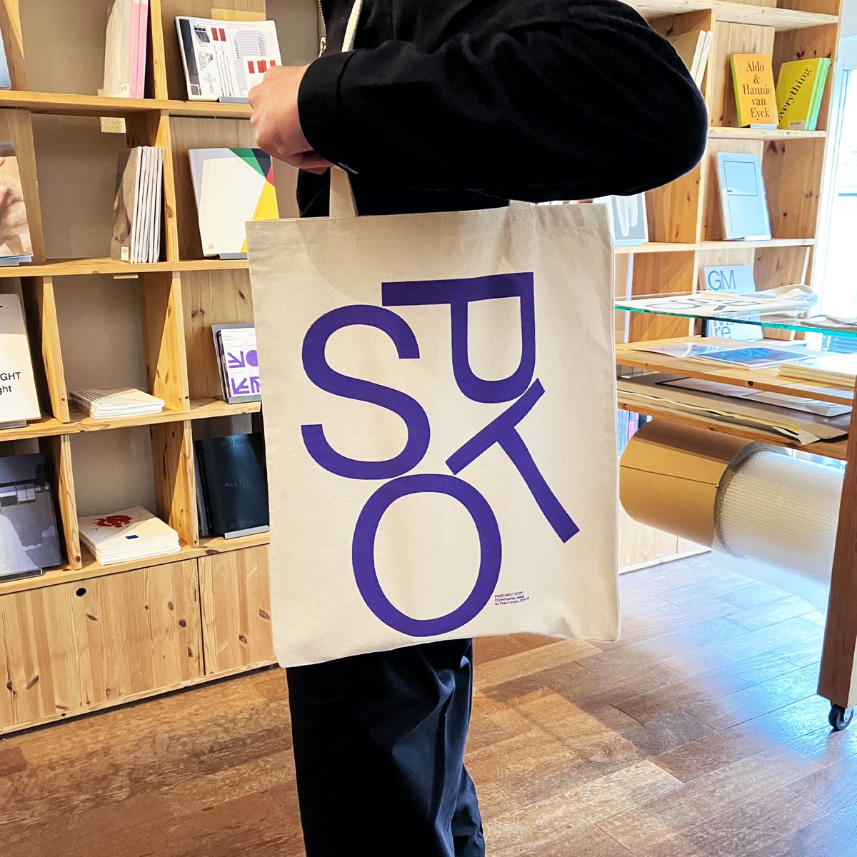 [KABINET DESIGN STUDIO] 韓国 Poje tote BAG & キーホルダーSET KABINET DESIGN STUDIO] 韓国 Poje tote BAG & キーホルダーSET