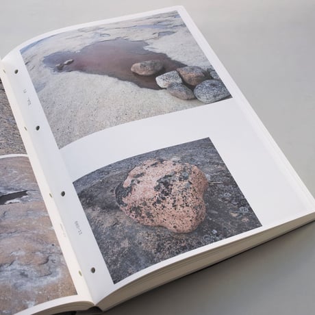 Sibylle Eimermacher / A Guide Through Hue