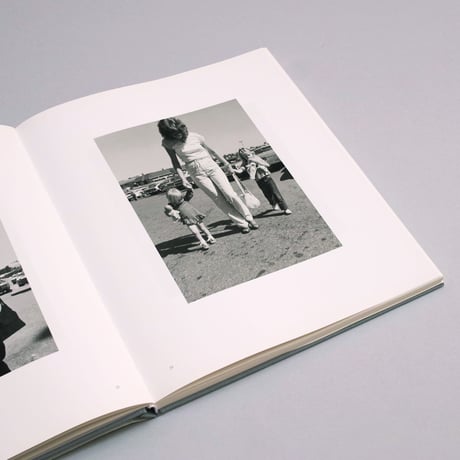 Robert Adams / Our Lives and Our Children 