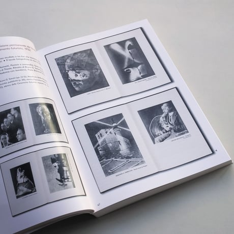 Giorgio Grillo / Il libro fotografico italiano 1931-1941