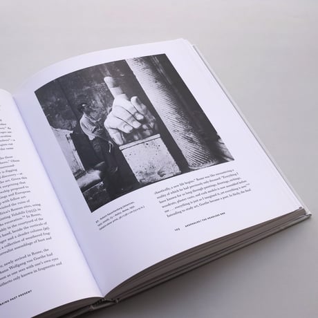 Cy Twombly / Making Past Present