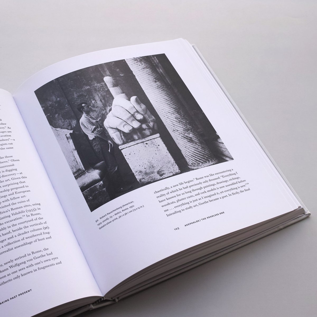 Cy Twombly 書籍 ハードカバー Cy Twombly | Art Book Iskusstvo