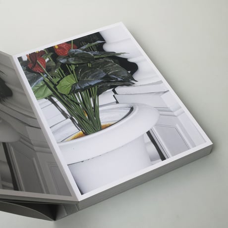 Hiroshi Takizawa / a sculpture is a sculpture and ceremony