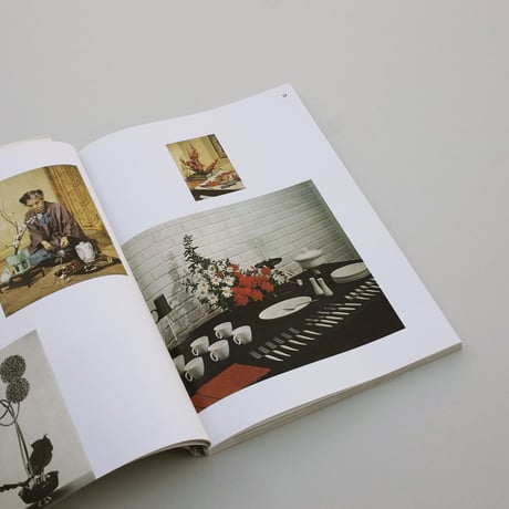 Andrea Salerno, Yeliz Secerli / ARRANGING FLOWER ARRANGING