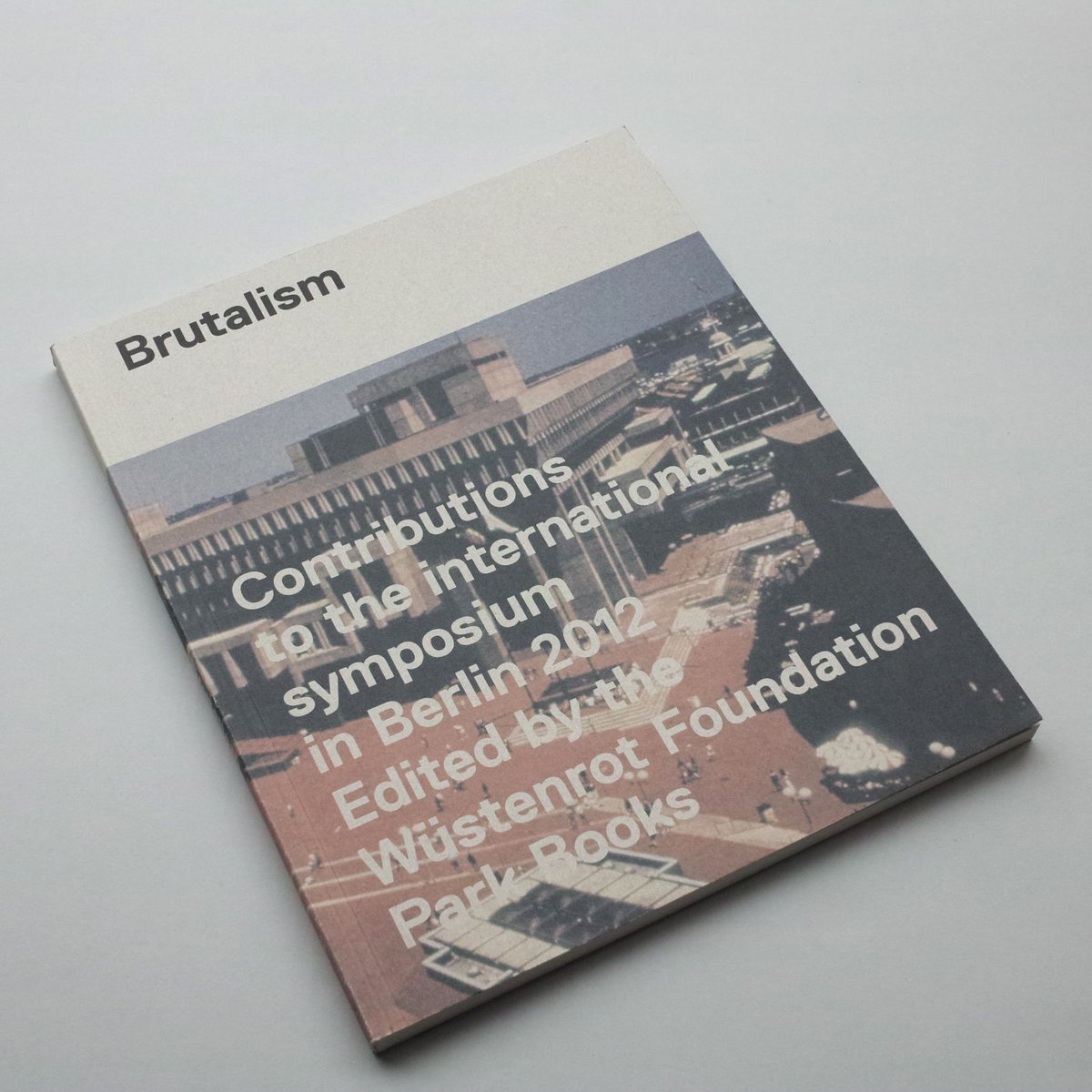 ブルータリズム SOS Brutalism SOS Brutalism | POST