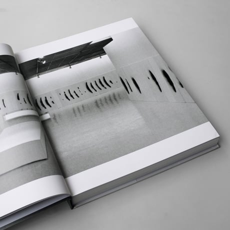 Charles Ross / The Substance of Light