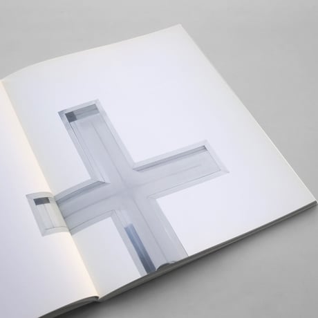Walter De Maria / Two Very Large Presentations.