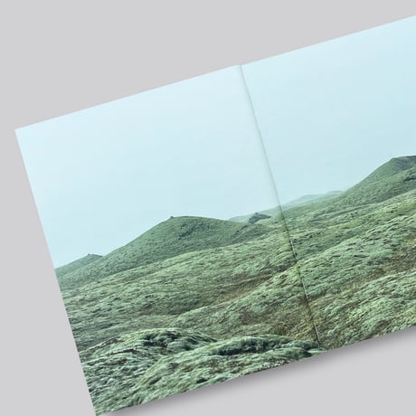 Roni Horn / Mother, Wonder『Ísland: To Place』