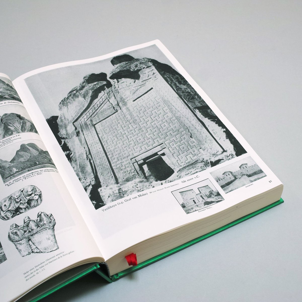 Batia Suter/ Parallel Encyclopedia #2 | POST