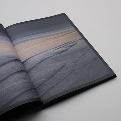 Rinko Kawauchi / Halo