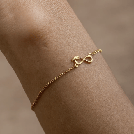 INFINITY.B