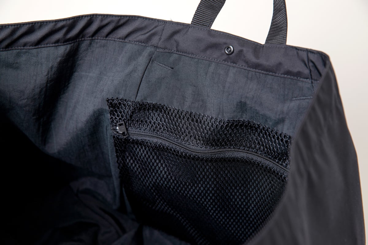 BT WRAP TOTE BAG | ERA.