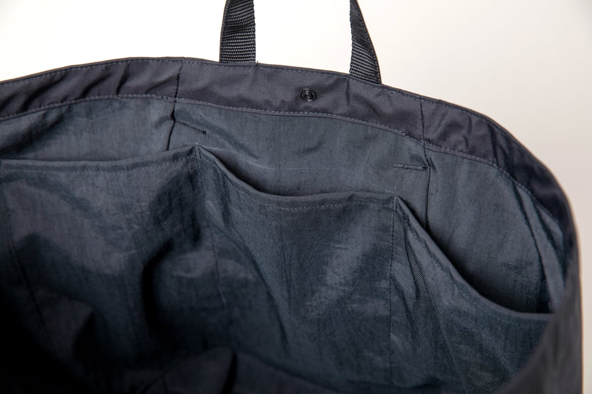 BT WRAP TOTE BAG | ERA.