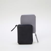 NEW VINTAGE ROUND PALM WALLET